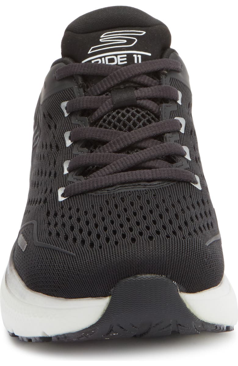 SKECHERS GO RUN Max Ride 11 Running Shoe, Alternate, color, Black/ White