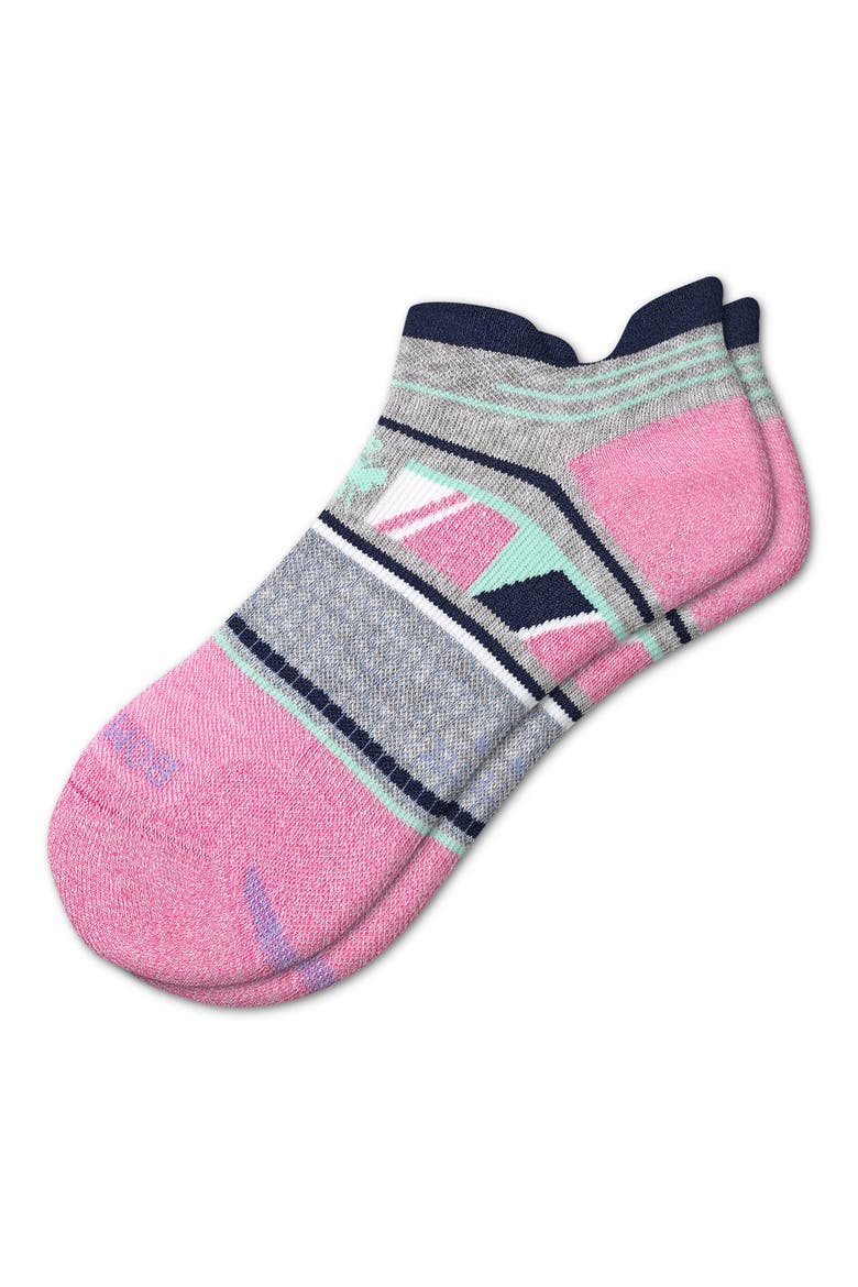 Abstract Leaf Stripe Running Ankle Socks, Main, color, NEONPINK / ARCTIC