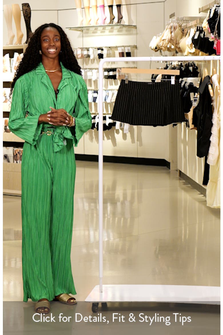 Karine Low Rise Pinstripe Pleated Miniskort video
