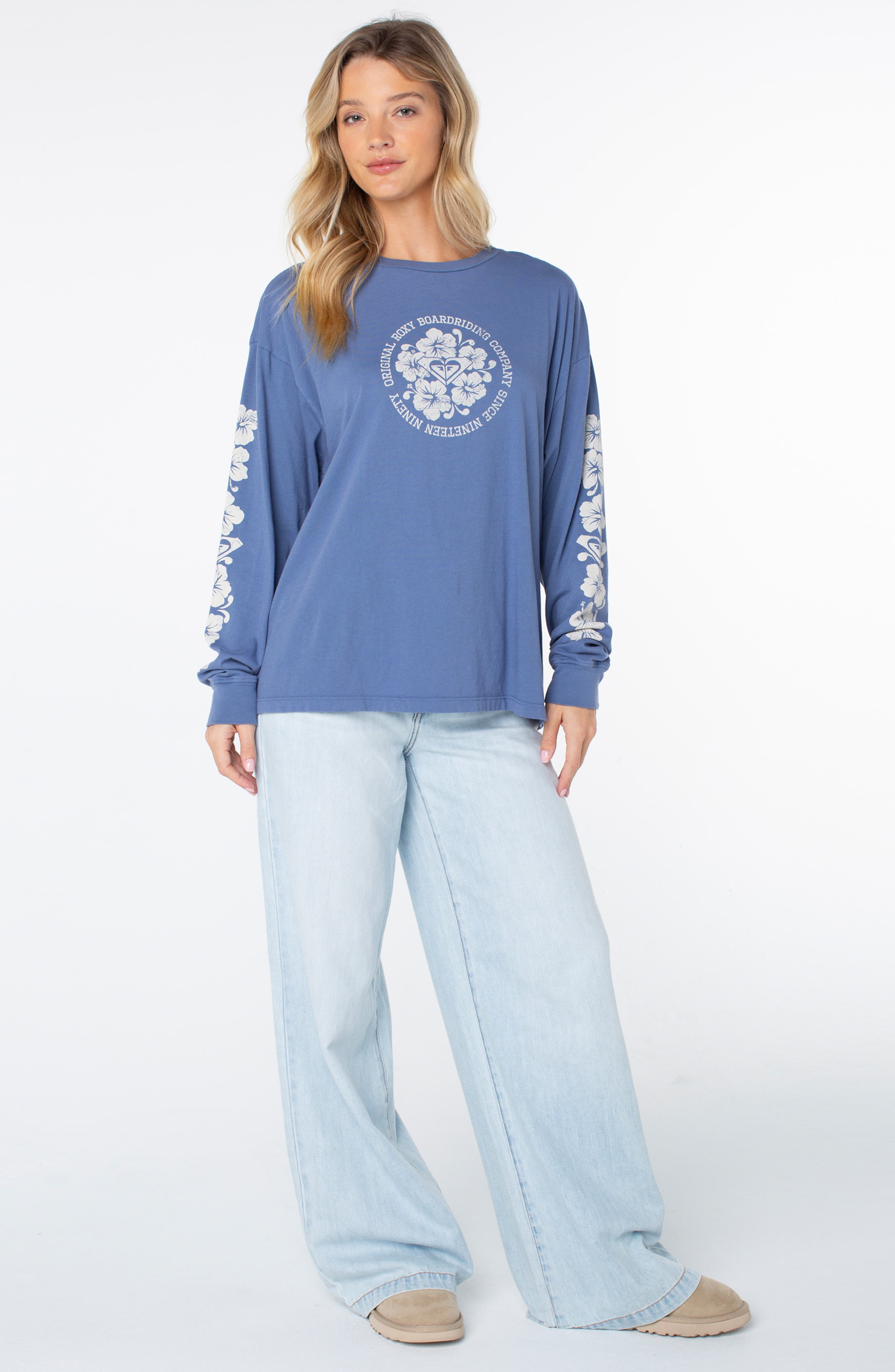 Roxy Vintage Hibiscus Oversized Long Sleeve Graphic T-Shirt (Women ...