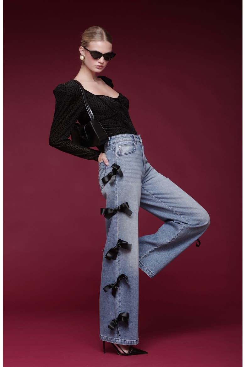Bow Detail High Waist Jeans, Alternate, color, HAZEL WASH