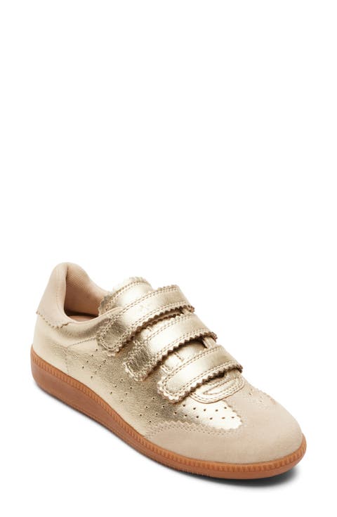 Momentum Sneaker (Women)