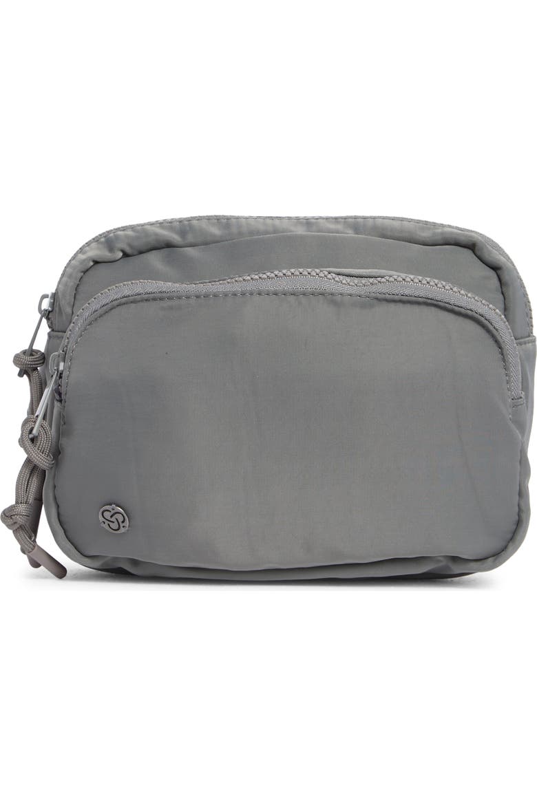 nordstrom lululemon bag Everywhere Belt Bag, (LU9B78S) : Sports & Outdoors Lululemon is a brand synonymous with sophisticated athleticism Lululemon now has a clear