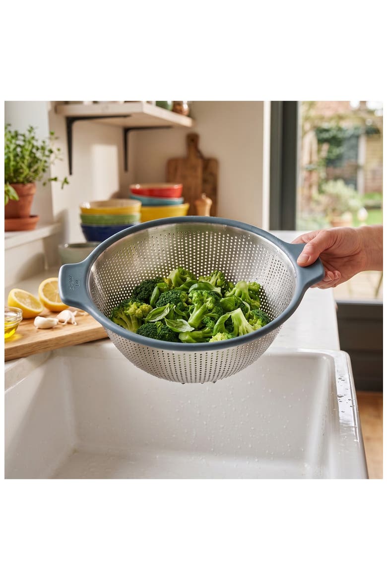 Leo 18/10 Stainless Steel Colander, Alternate, color, SILVER