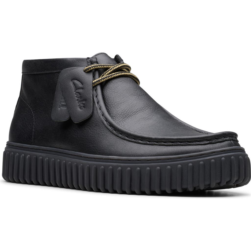 Clarksr Clarks(r) Torhill Hi Chukka Boot In Black