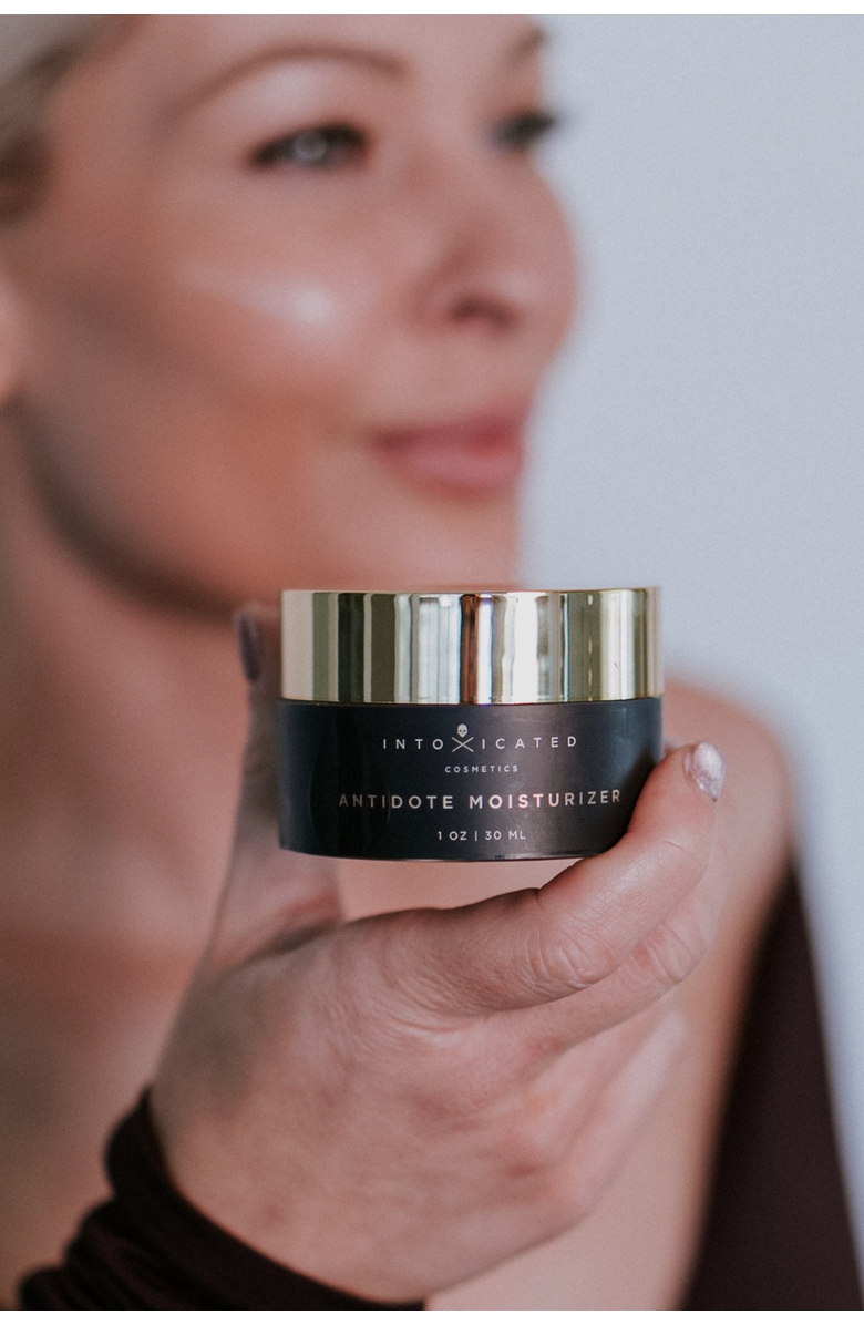 Intoxicated Cosmetics 195893979134, Alternate, color, NO COLOR