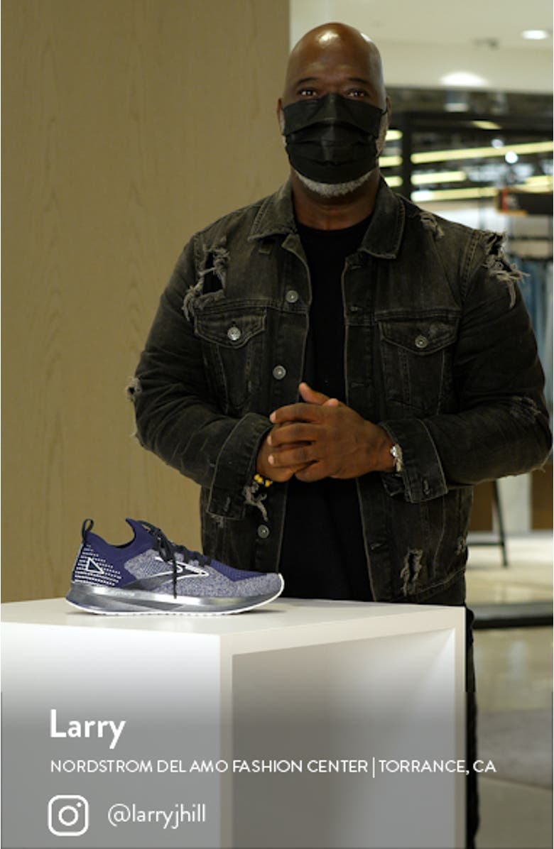 Levitate StealthFit 5 Running Shoe, sales video thumbnail