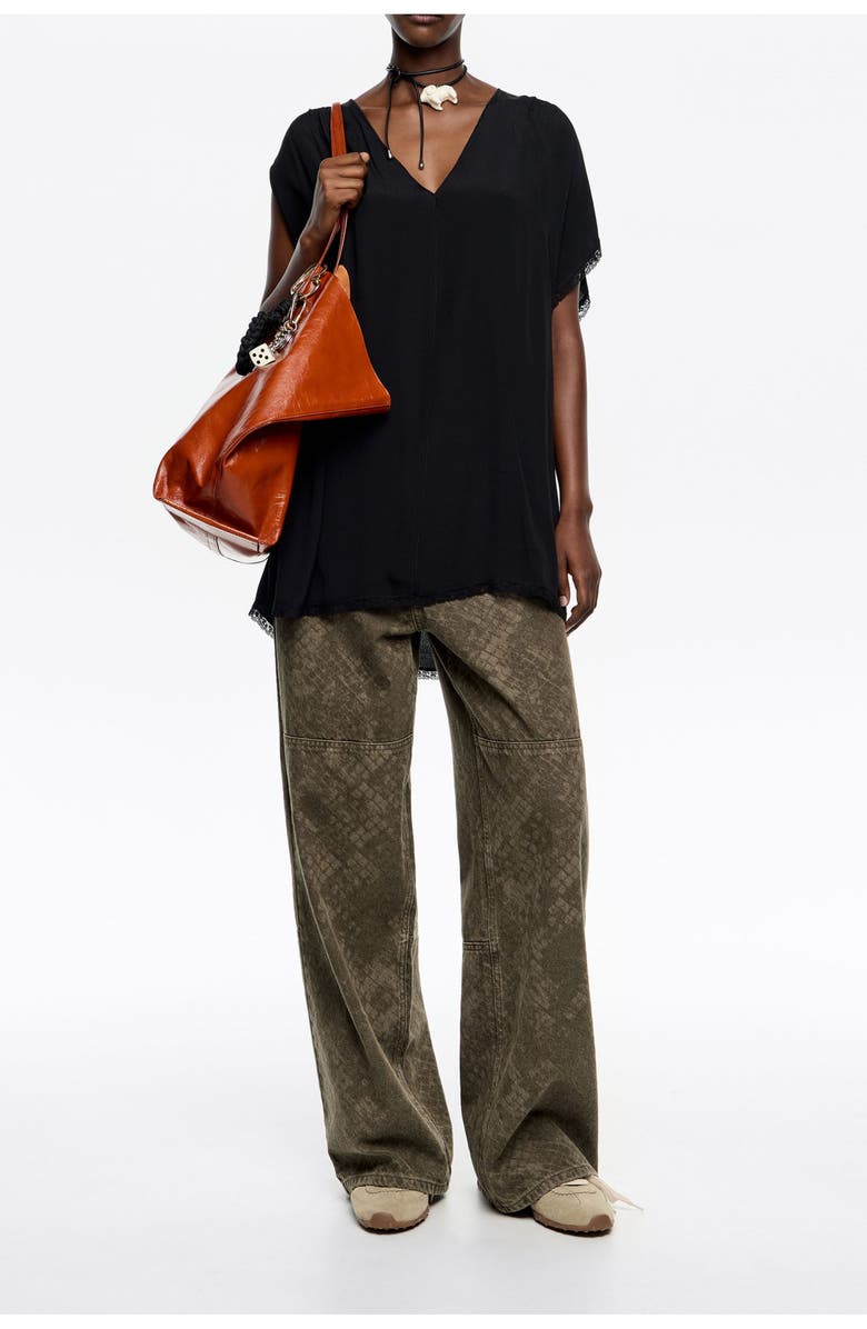 Bimba y Lola V-Neck Top, Alternate, color, Black