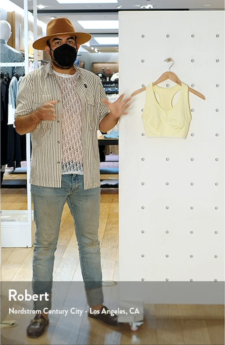 Pulse Seamless Sports Bra, sales video thumbnail