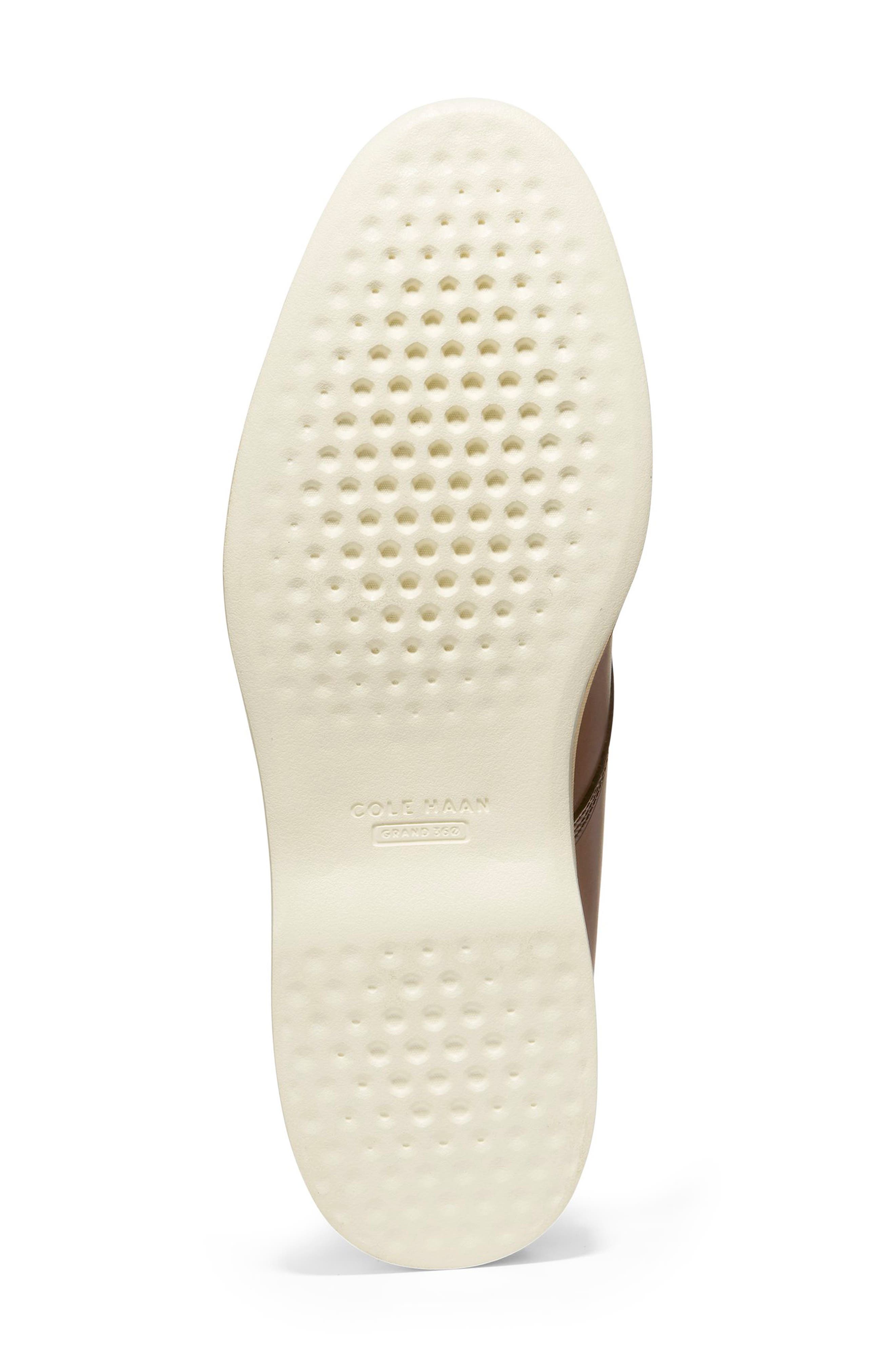 Cole Haan Grand Ambition Chukka Boot, Alternate, color, 