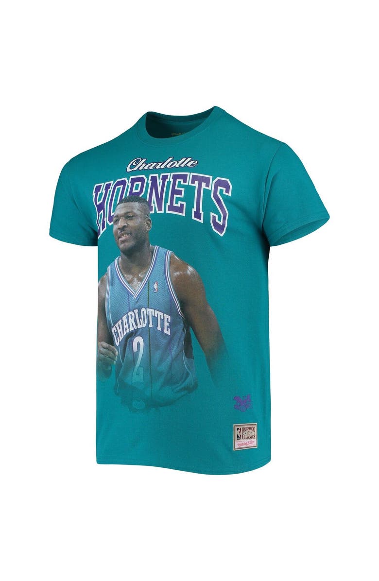 Mitchell & Ness Men's Mitchell & Ness Larry Johnson Teal Charlotte Hornets Hardwood Classics Courtside Player T-Shirt, Alternate, color, 