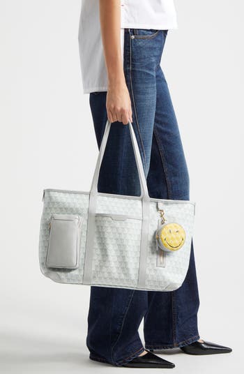 トートバッグ ANYA HINDMARCH I am a Plastic Bag Tote Wink in Fern Anya Hindmarch I Am A Plastic Bag Wink Tote Bag | Liberty