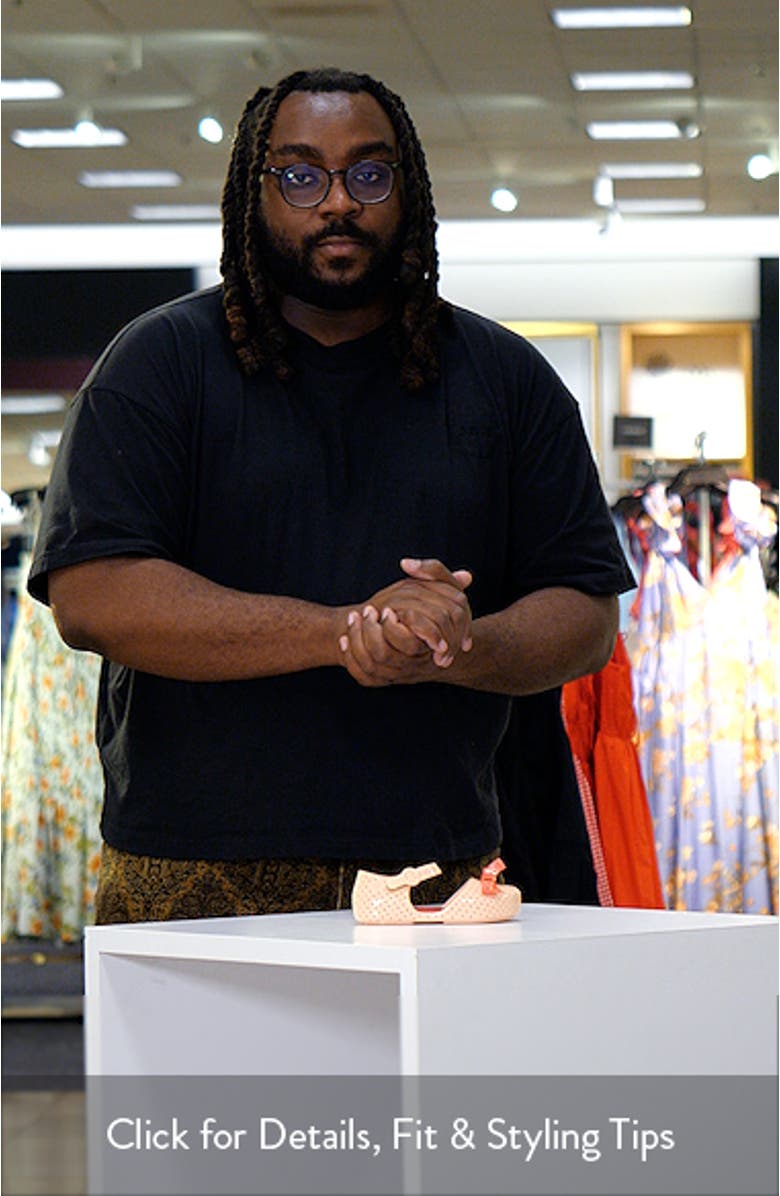 Kids' Furadinha Mary Jane Flat, sales video thumbnail