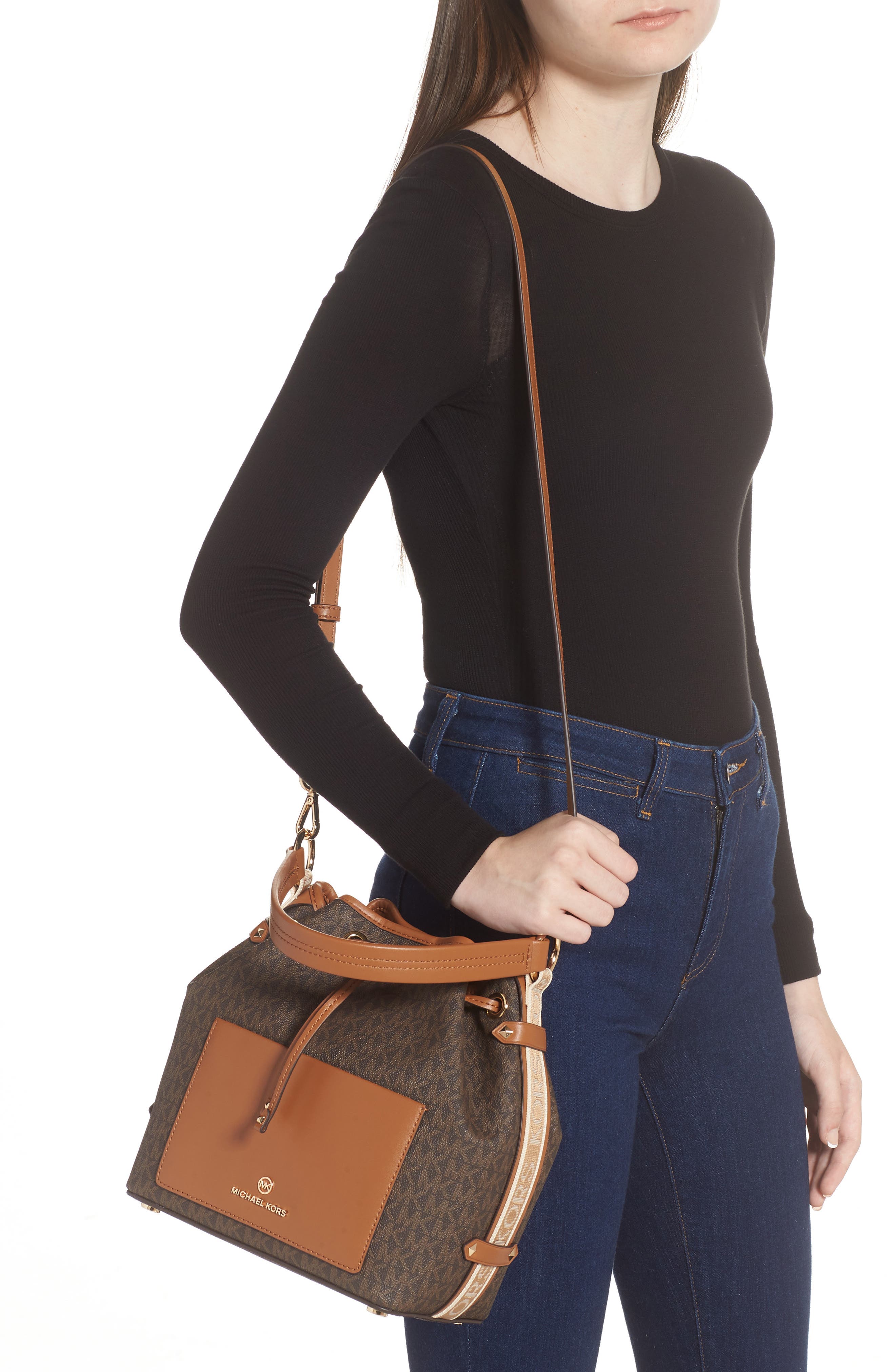 MICHAEL Michael Kors Maeve Medium Bucket Bag, Alternate, color, 