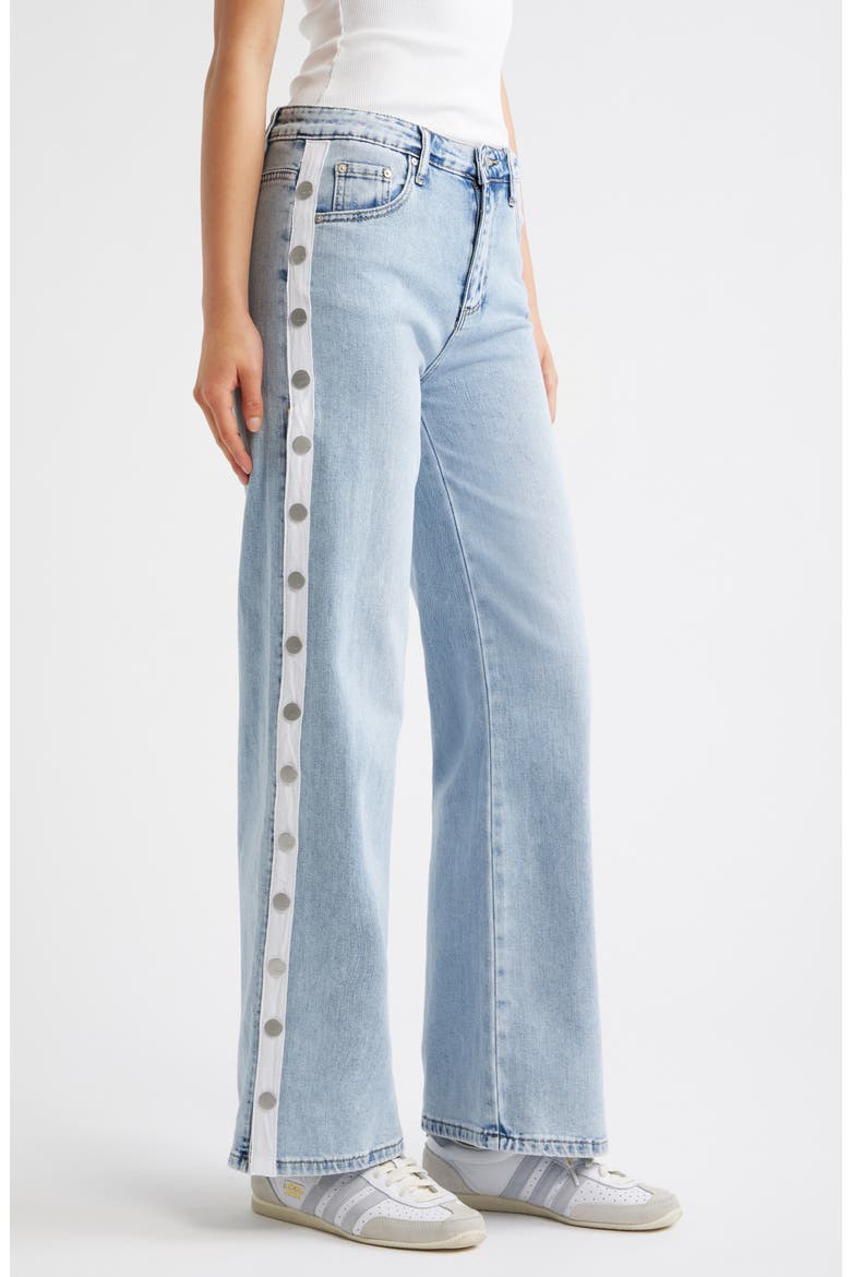 Button Detail Wide Leg Jeans, Alternate, color, LIGHT INDIGO