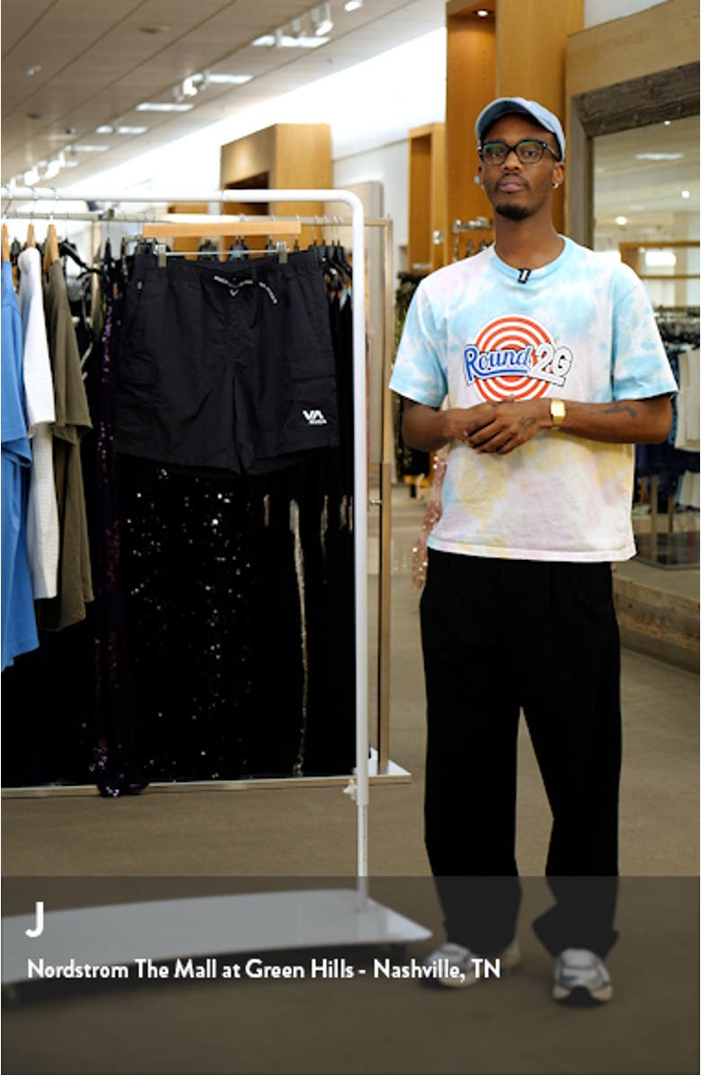 Outsider Cargo Shorts, sales video thumbnail