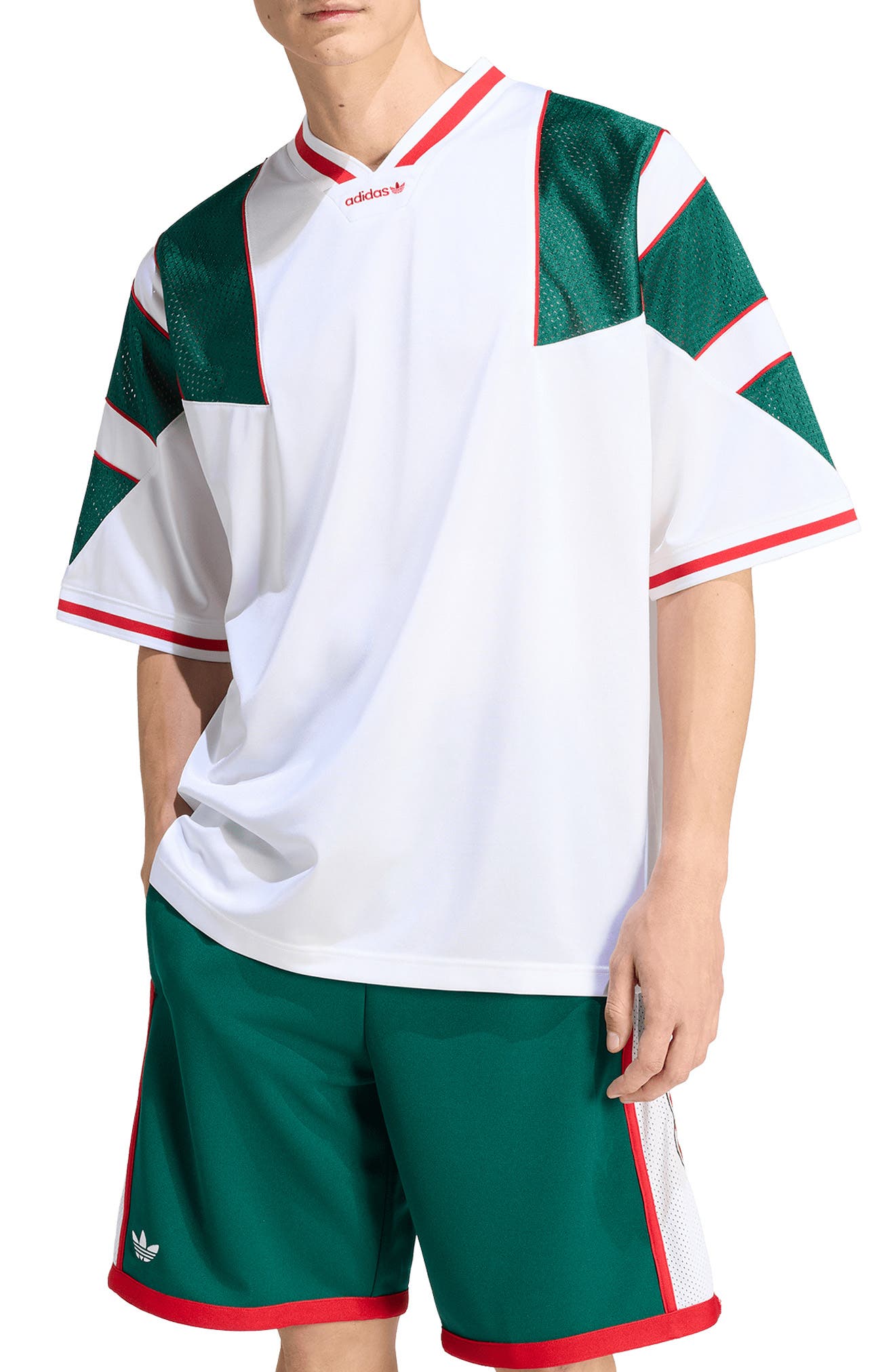 selected WHITE/ /