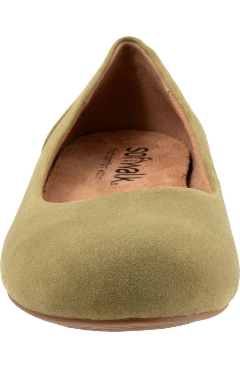 SoftWalk<sup>®</sup> Sonoma Flat, Alternate, color, Olive Suede