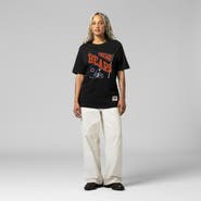 Mitchell & Ness Women's Mitchell & Ness  Black Chicago Bears Team Dynamic Boyfriend T-Shirt