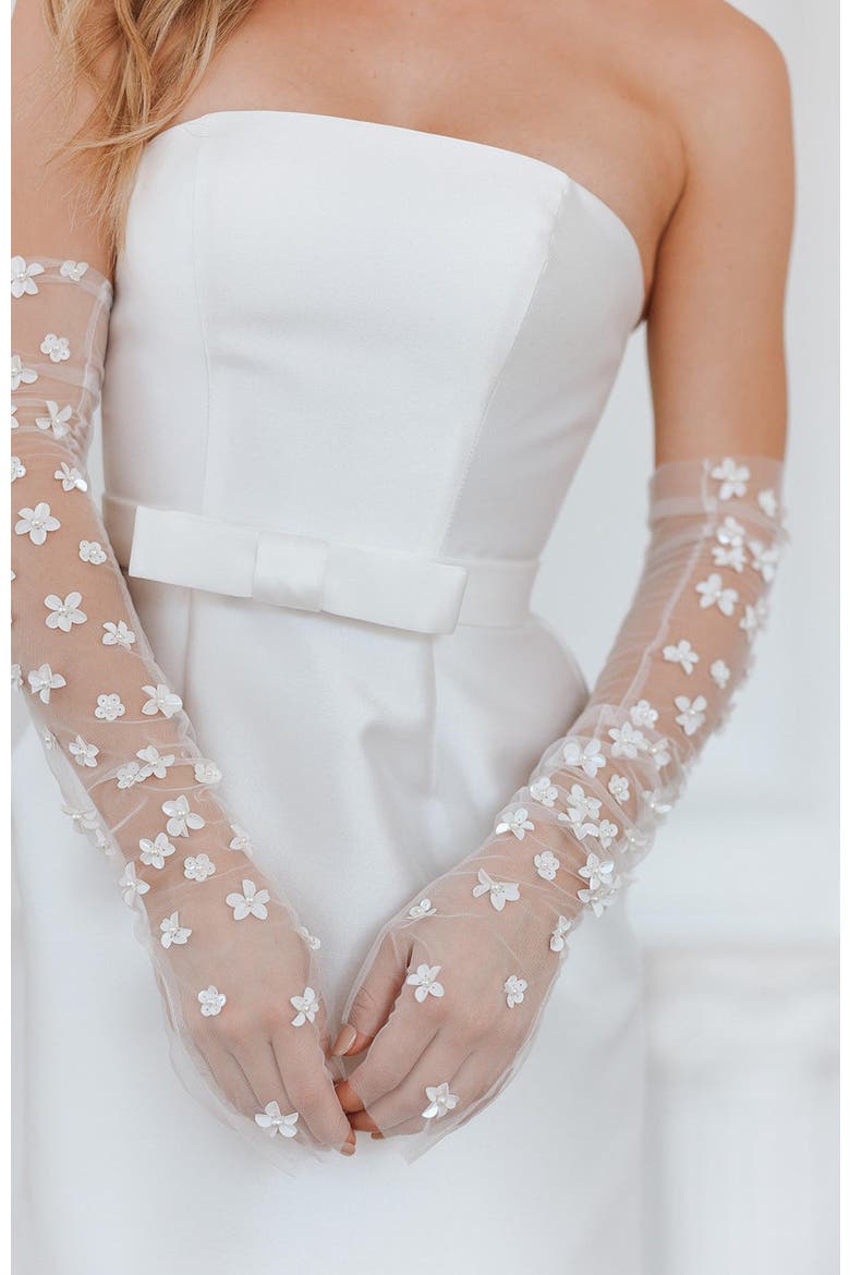 Valiant Sheer Gloves, Alternate, color, Ivory