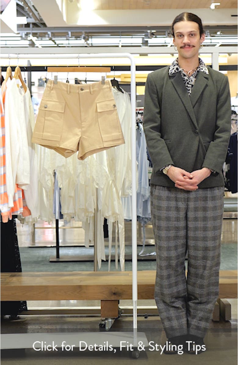 Beron Cargo Shorts, sales video thumbnail