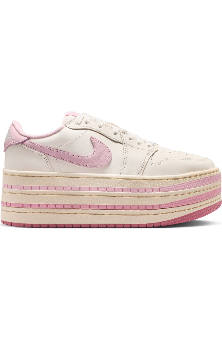 Jordan Air Jordan 1 Triple Platform Basketball Sneaker, Alternate, color, Pale Ivory/ Iced Carmine