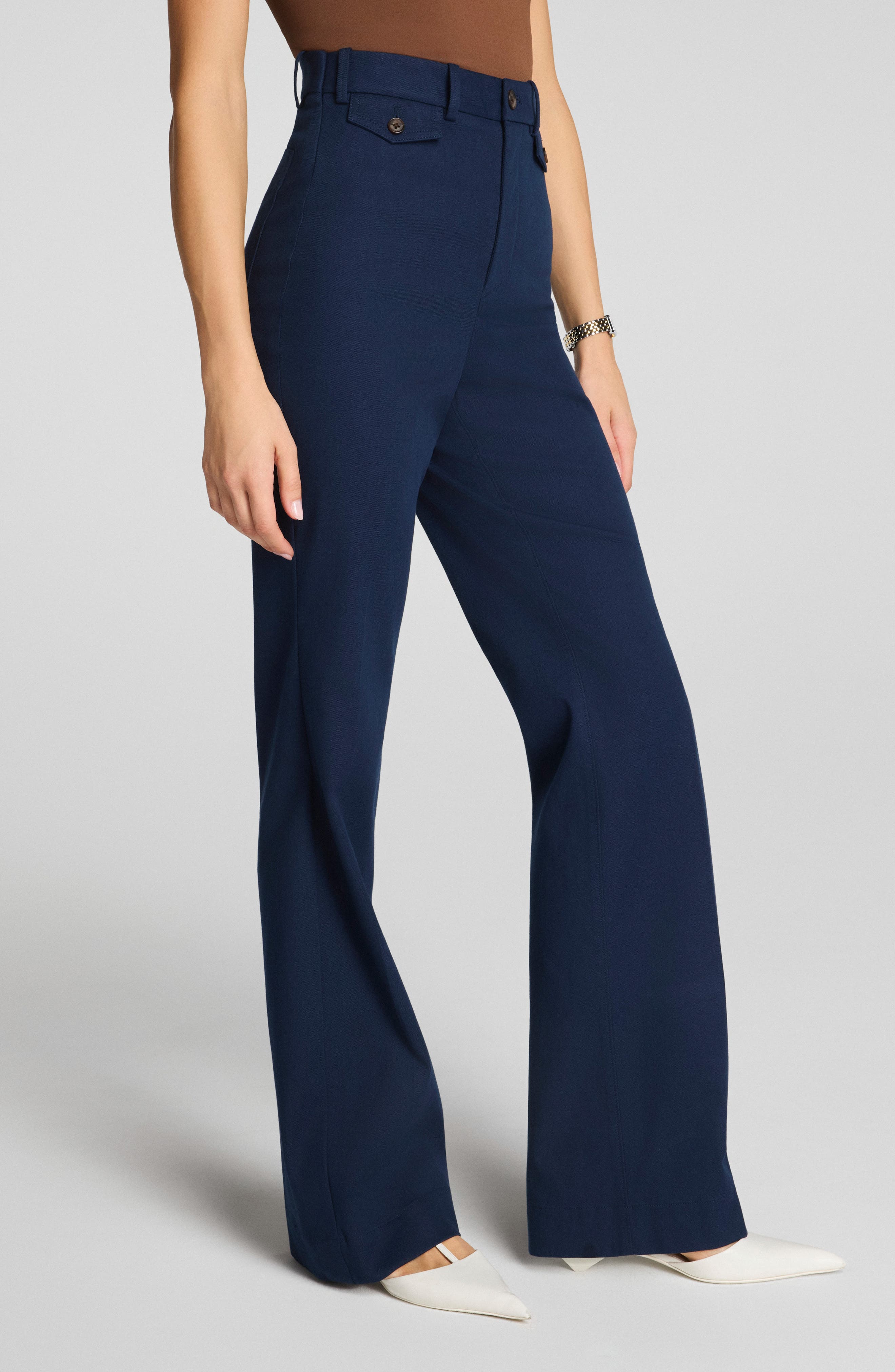 selected TIMELESS NAVY