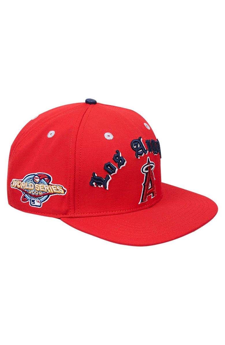 PRO STANDARD Men's Pro Standard Red Los Angeles Angels 2002 World Series Old English Snapback Hat, Alternate, color,