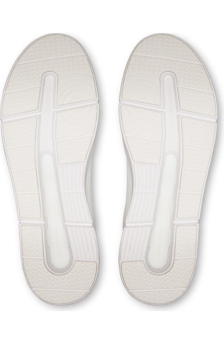 On THE ROGER Centre Court Tennis Sneaker, Alternate, color, White/ White