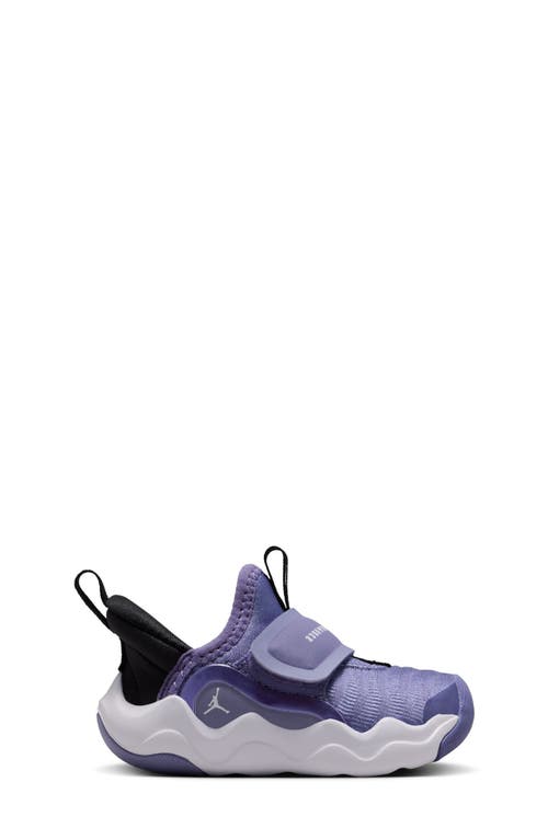 Nike 23/7.2 Easyon Sneaker