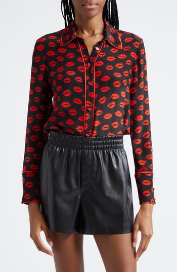 Alice And Olivia Willa Printed Silk Crepe De Chine Shirt In Kiss Kiss Black/bright Ruby