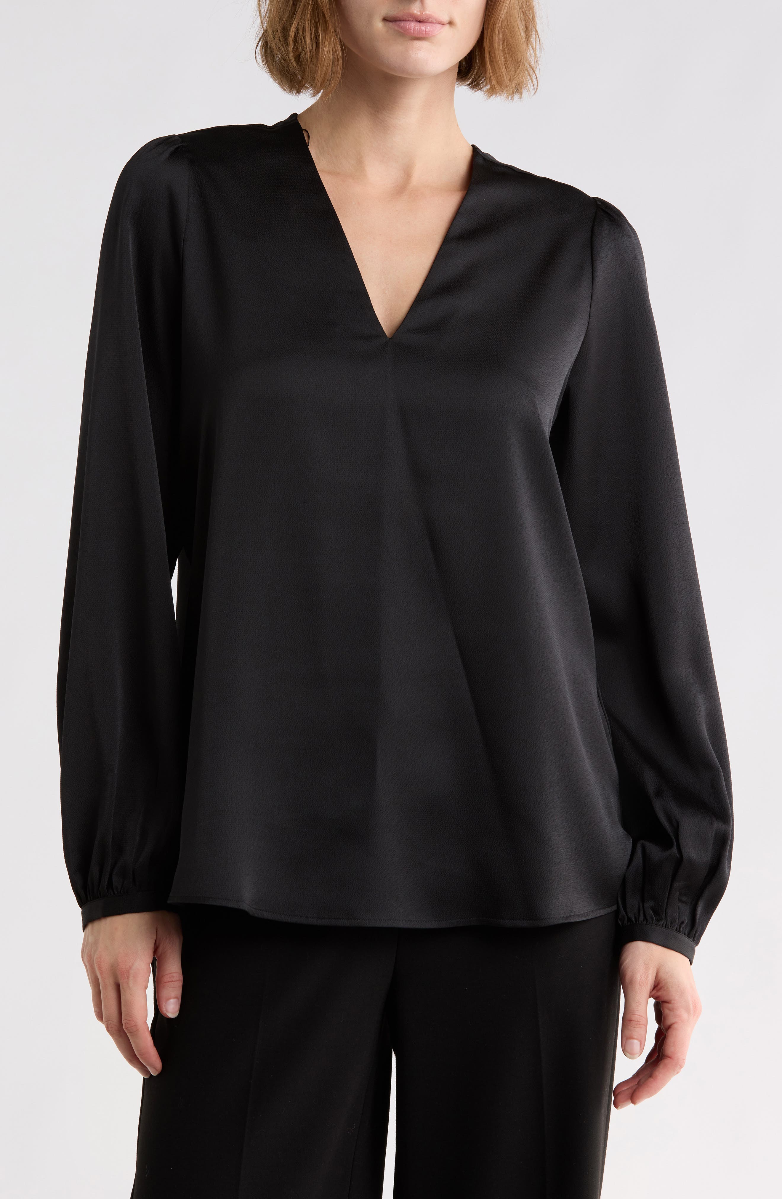 Baria V-Neck Long Sleeve Top