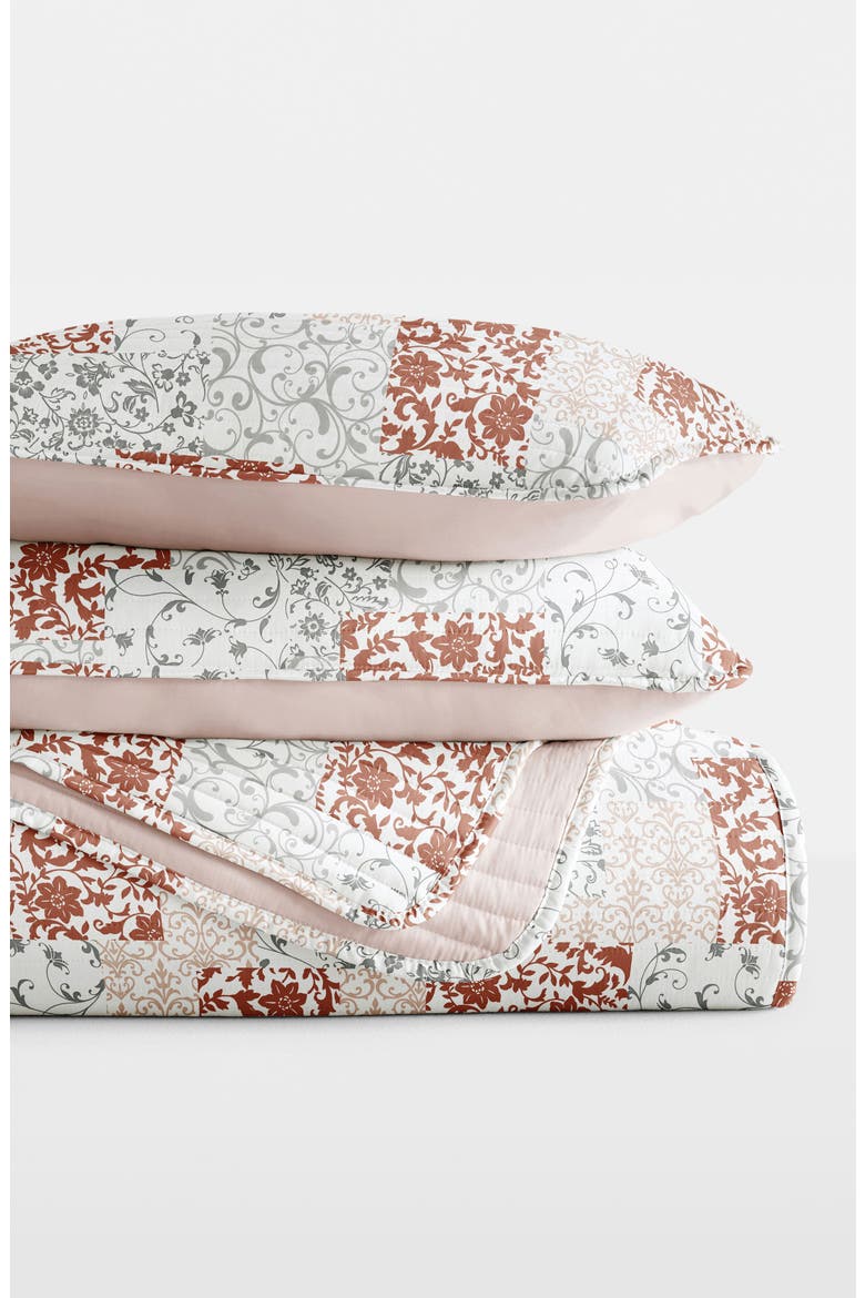 3-Piece Scroll Print Quilt Set - Queen, Alternate, color, BLUSH