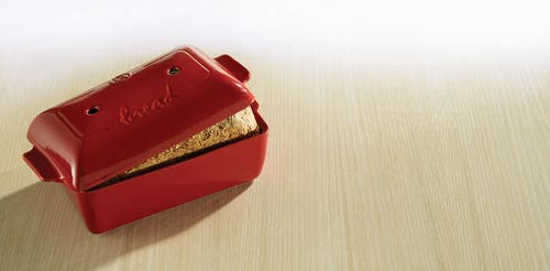 Emile Henry Bread Loaf Baker With Lid In Burgundy