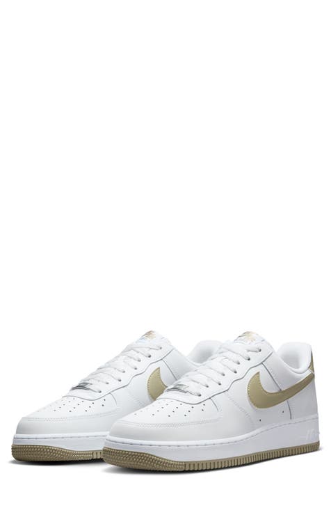 Men s Nike White Sneakers Athletic Shoes