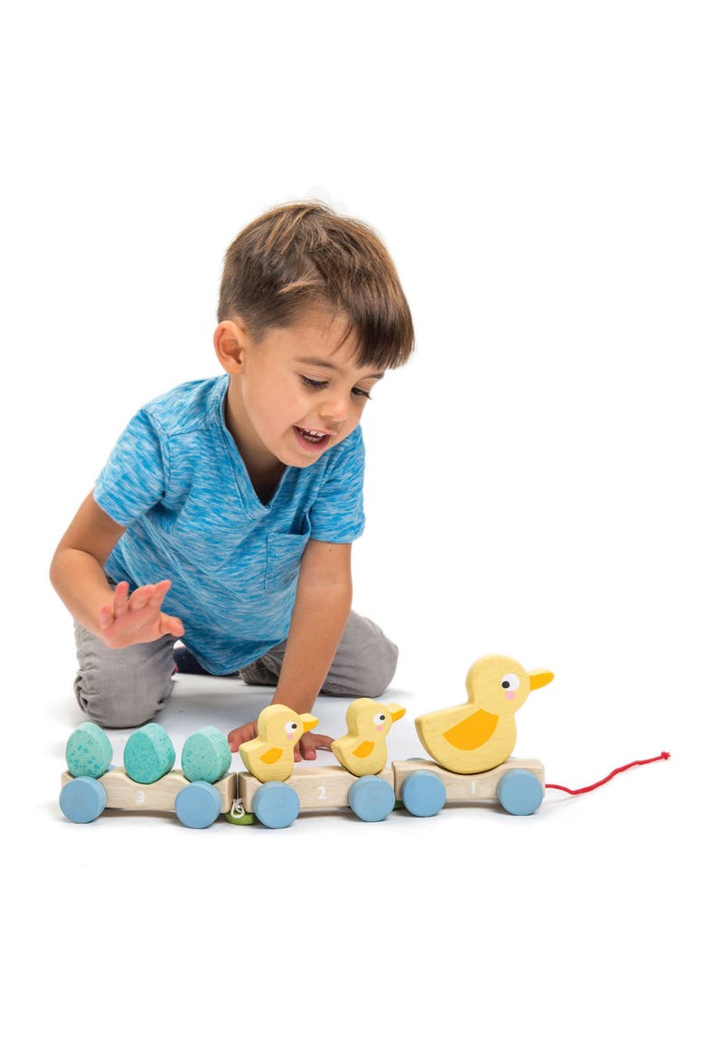 Pull Along Ducks Toy, Alternate, color, YELLOW