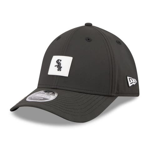 Men's New Era  Black Chicago White Sox 2026 Clubhouse M-Crown 39THIRTY Flex Hat