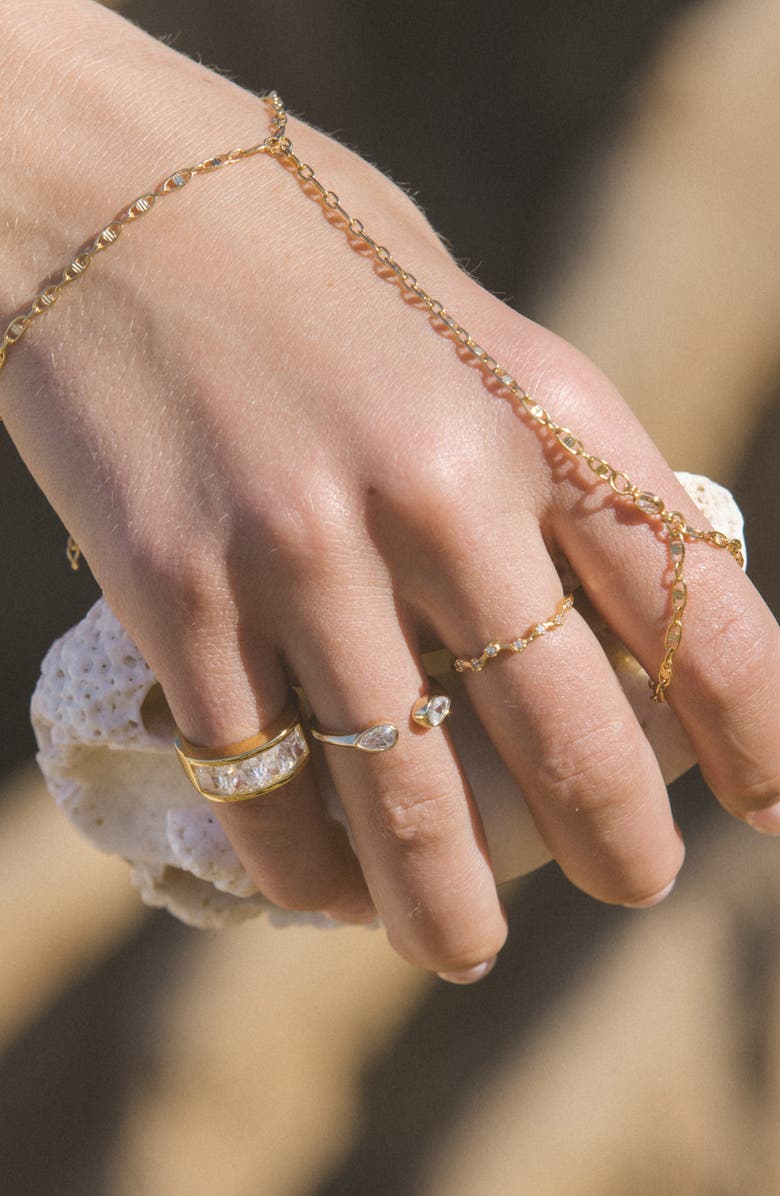 Child of Wild Golden Light Hand Chain, Alternate, color, Gold