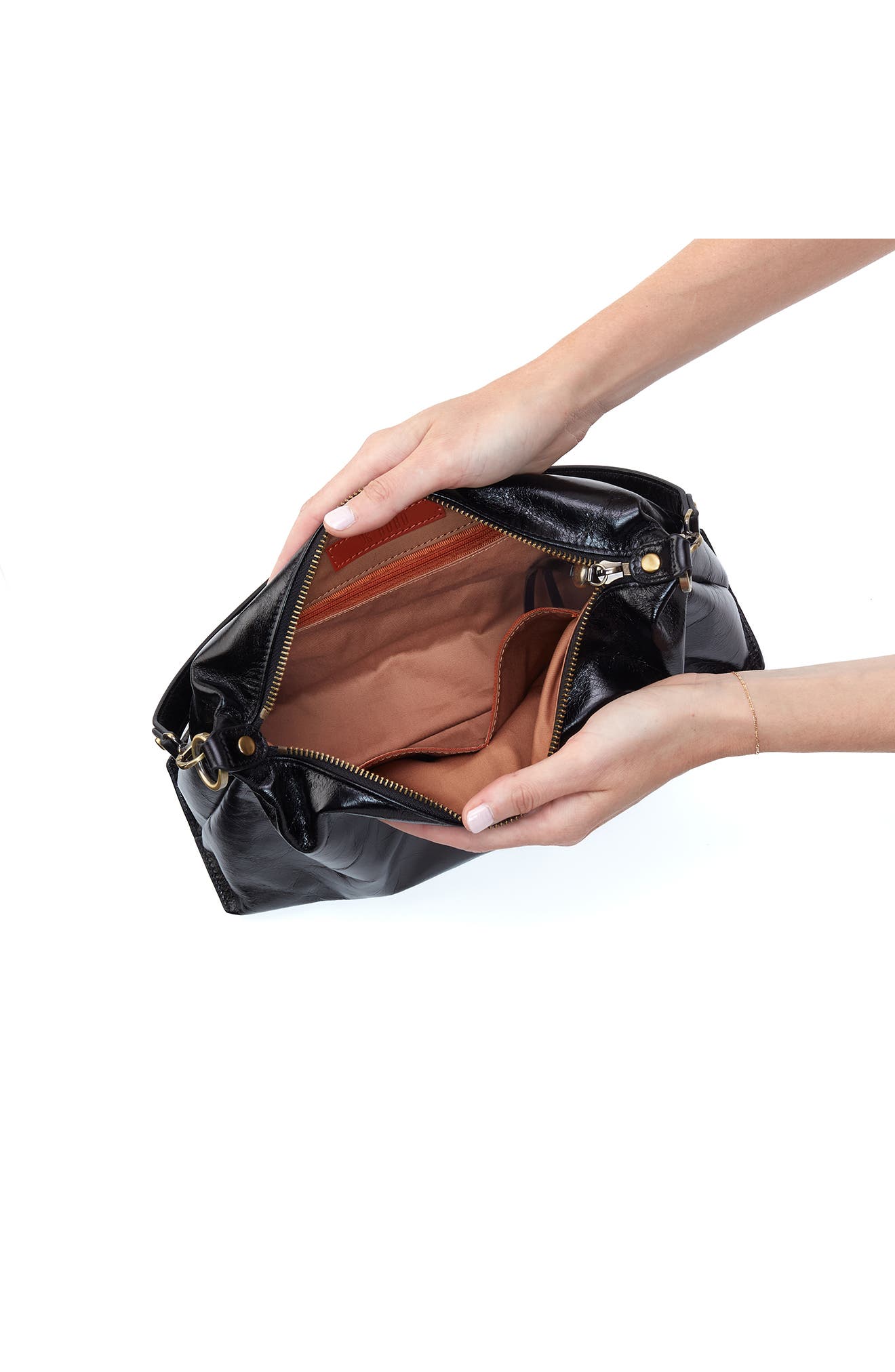 HOBO Avon Leather Shoulder Bag, Alternate, color, Black