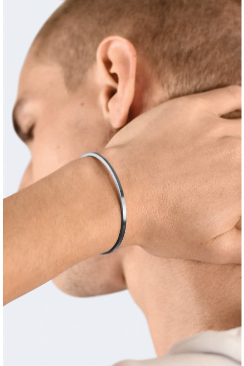 Men's 7G Brushed Sterling Silver Ribbon Cuff Bracelet, Alternate, color, BLACK SILVER