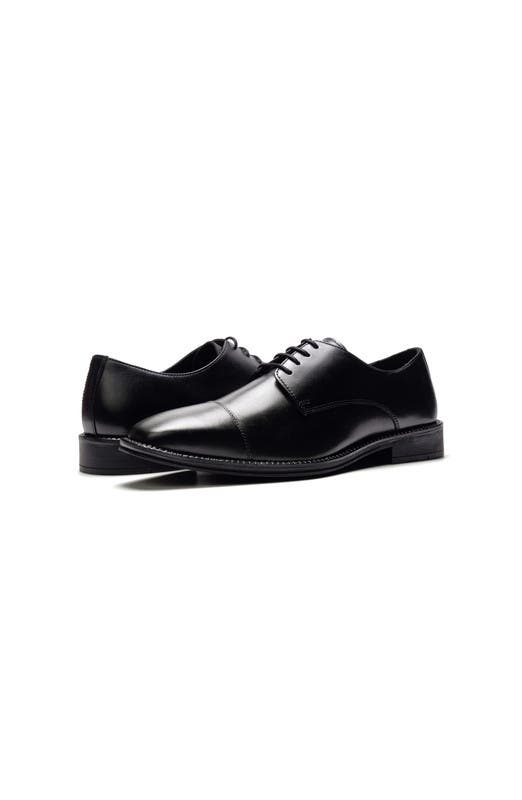 A. Veer Maddox Cap-toe Oxford, Alternate, color, Black Leather