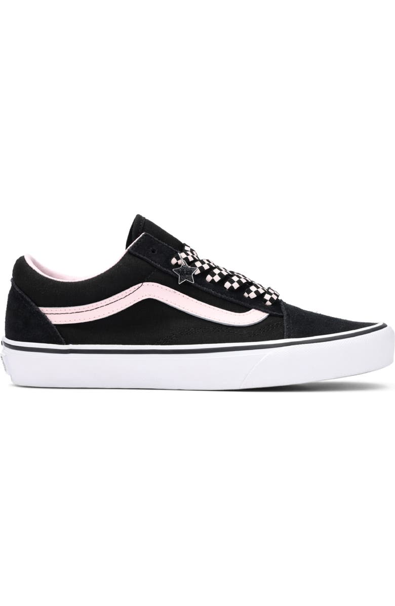 Vans Old Skool Low Top Sneaker, Main, color, Black White