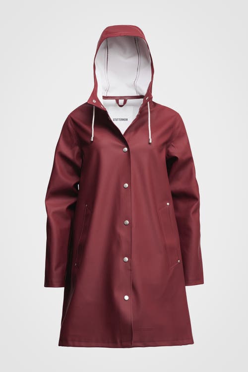 Stutterheim Mosebacke Hooded Long Sleeve Raincoat In Red