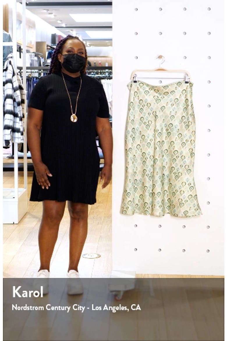 Marble Print Slip Skirt video