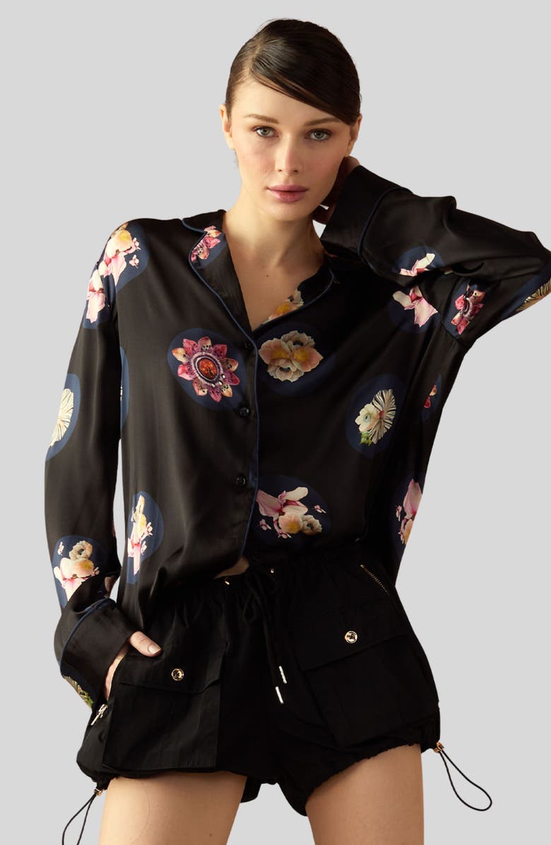 Cynthia Rowley Nylon Cargo Shorts, Main, color, Black