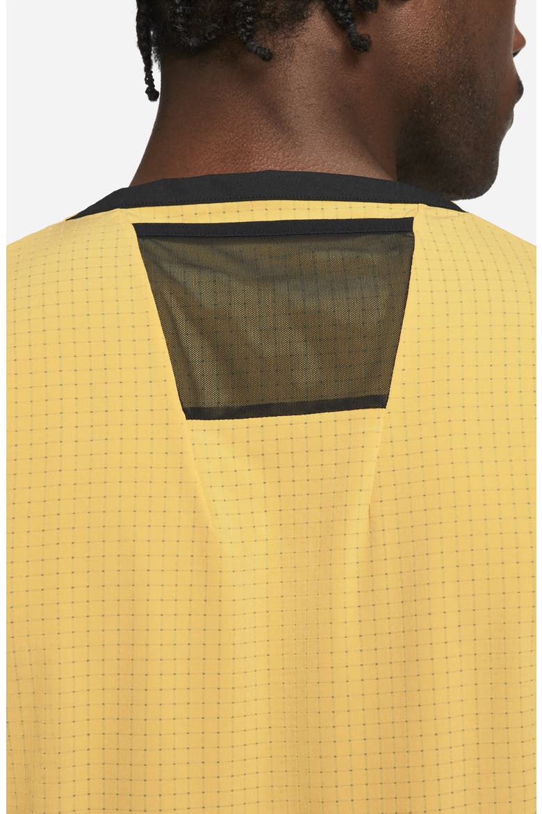Dri-FIT Rise 365 Trail Running T-Shirt, Alternate, color, SOLAR FLARE