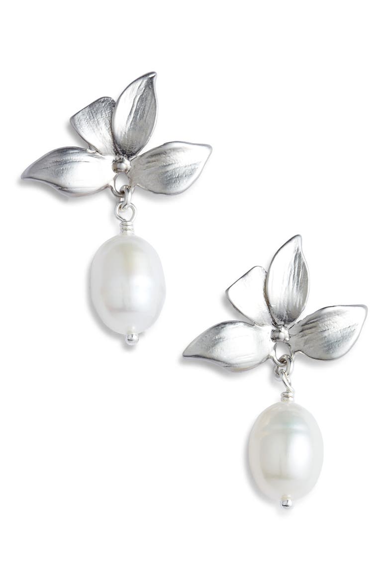 Maeve Freshwater Pearl Drop Earrings, Main, color, SILVER