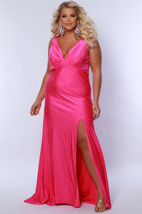 Fitted Empire Waist V-Neck Plus Size Gown