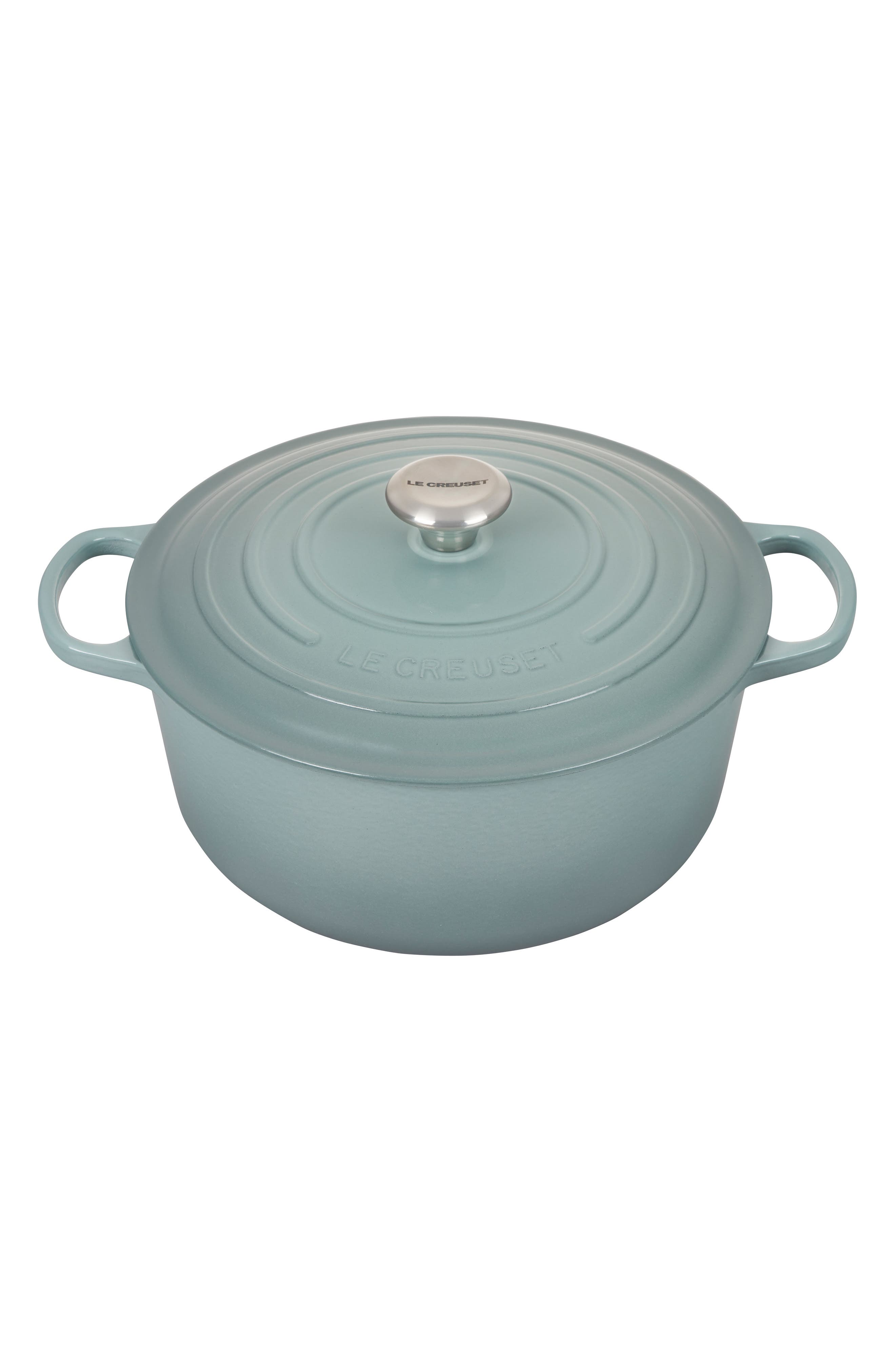 Le Creuset Signature 7.25-Quart Round Enamel Cast Iron Dutch Oven - Sea Salt