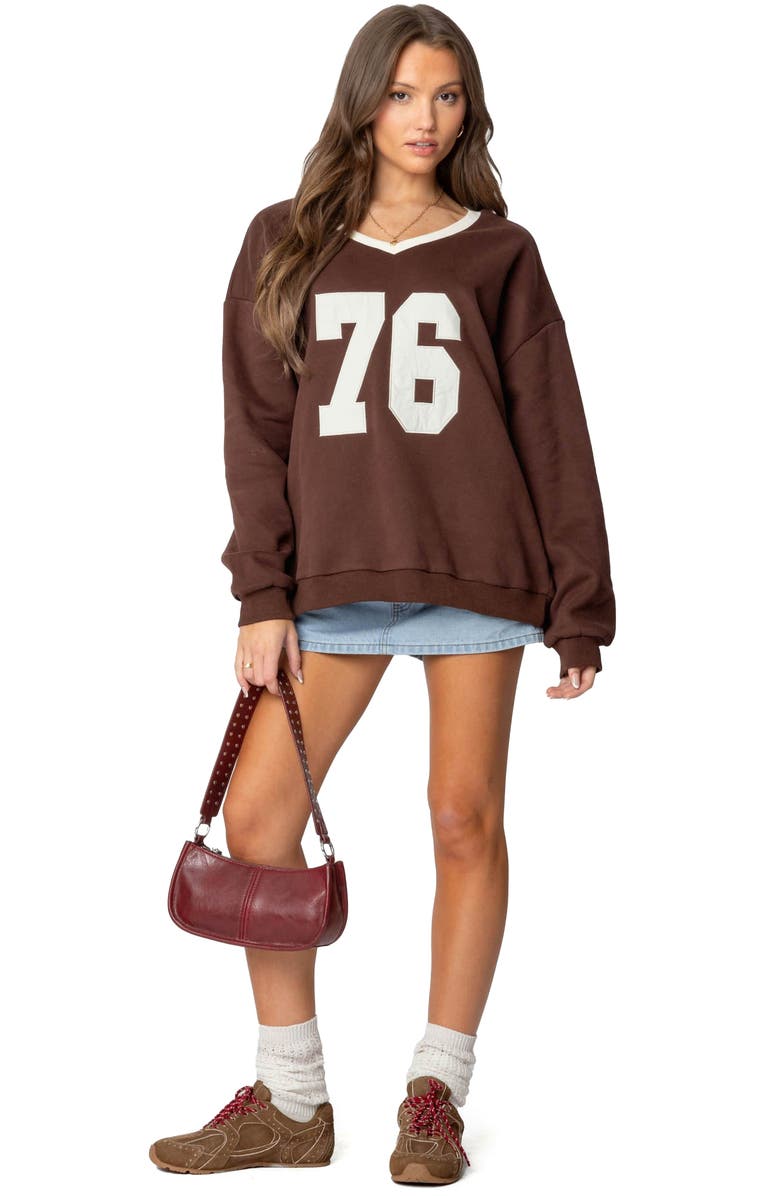 EDIKTED 76 Oversize V-Neck Sweatshirt, Alternate, color, Brown